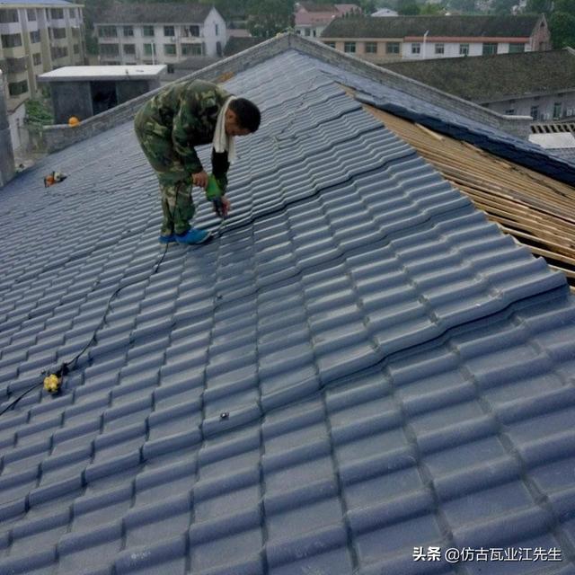 導讀:農村蓋房用樹脂瓦適合嗎?聽完行家的分析,恍然大悟