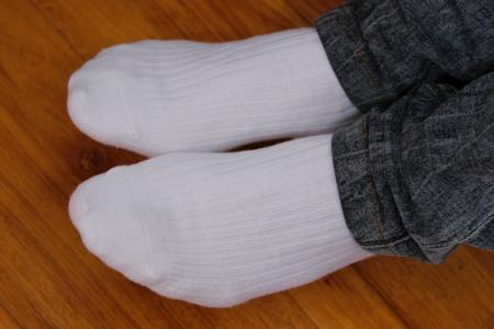 棉線(xiàn)襪子是否容易起球